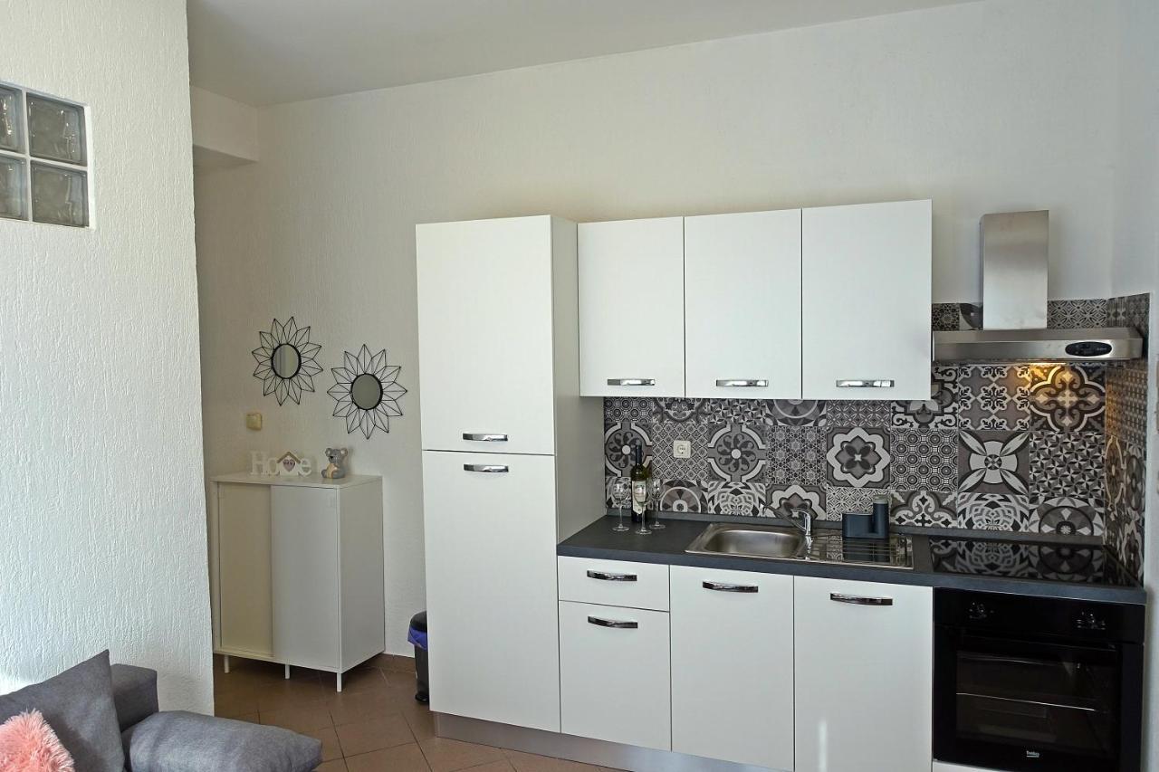 Apartment Denis Опатия Экстерьер фото